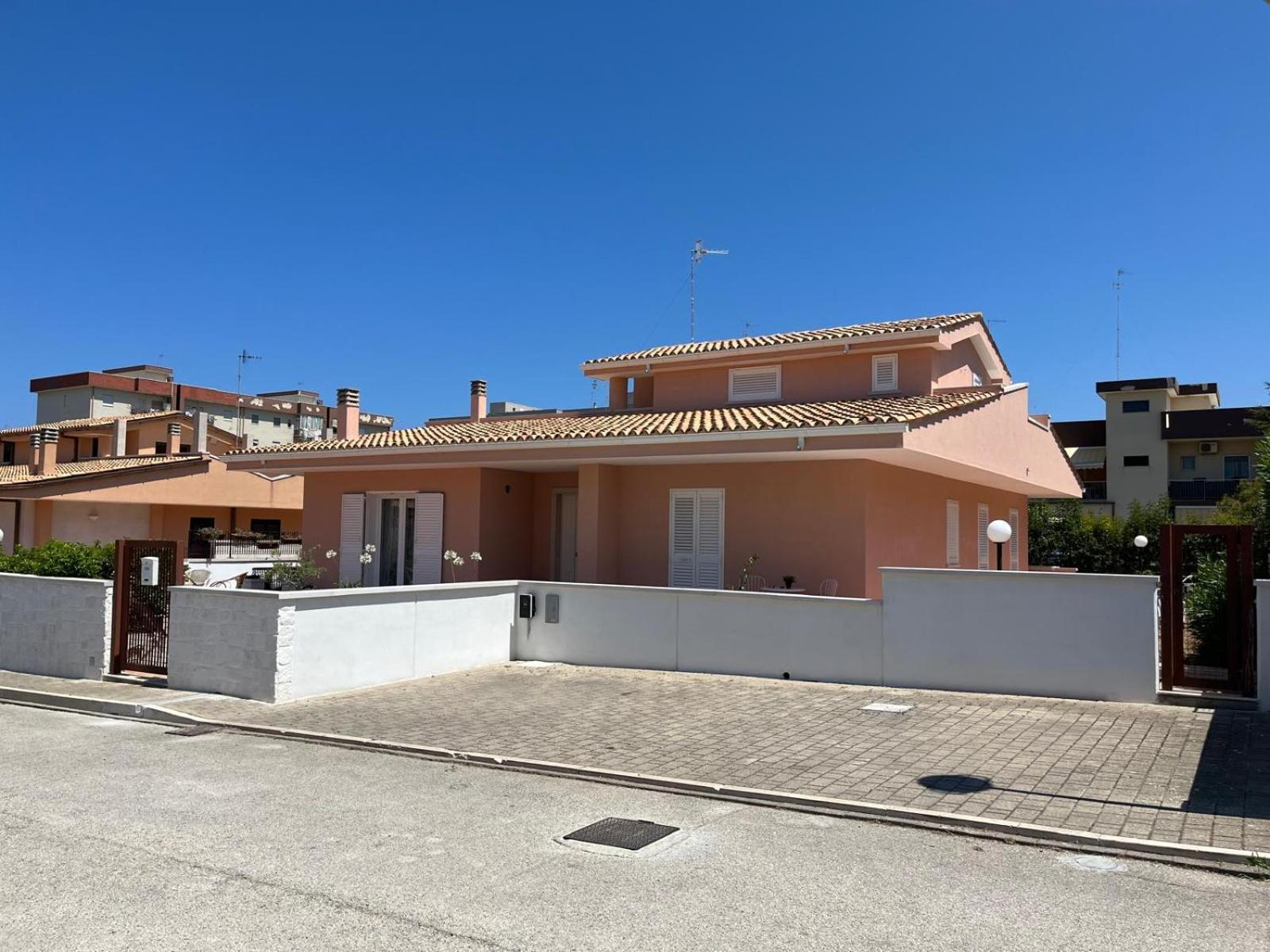 Villa Serena Monopoli Zewnętrze zdjęcie